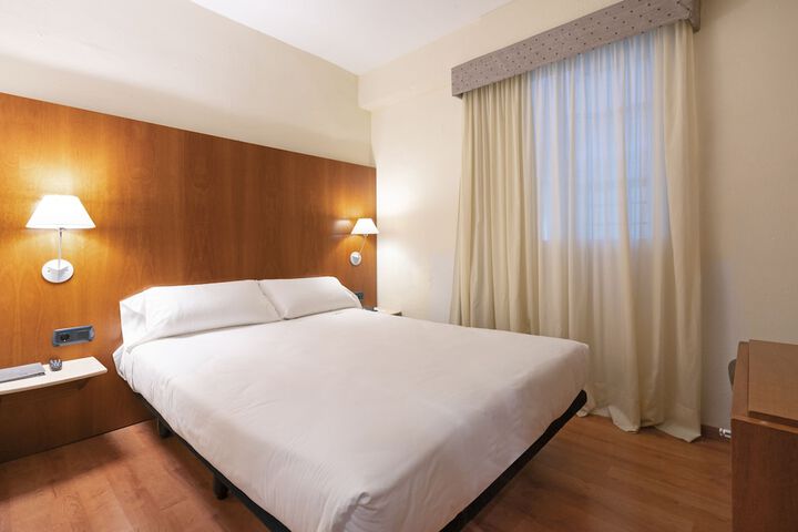 Room 21 of 45