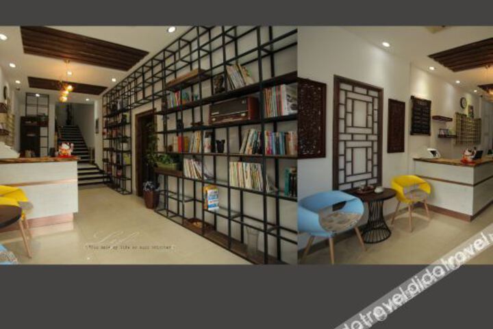 Hotel Interior 15 of 34