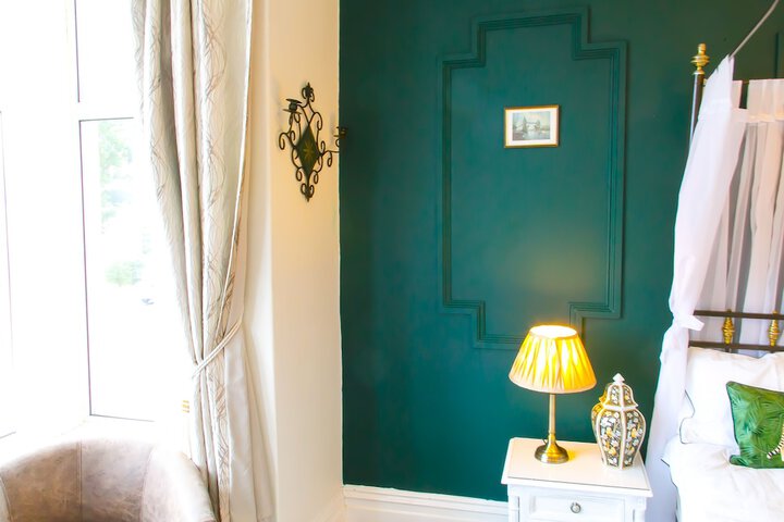 Room 45 of 174