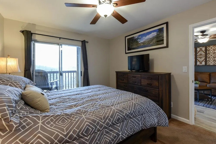 Room 3 of 18