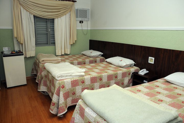 Room 7 of 15