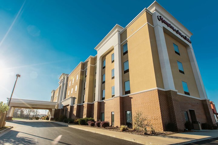 Hotel 94 of 94