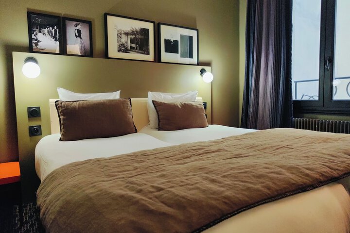 Room 43 of 74