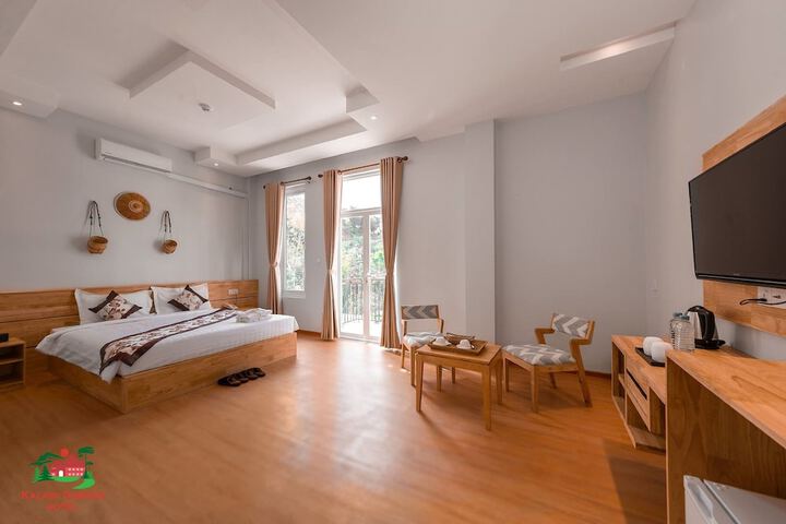 Room 5 of 36