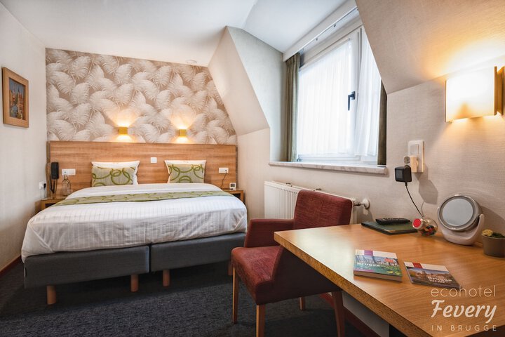 Room 28 of 71