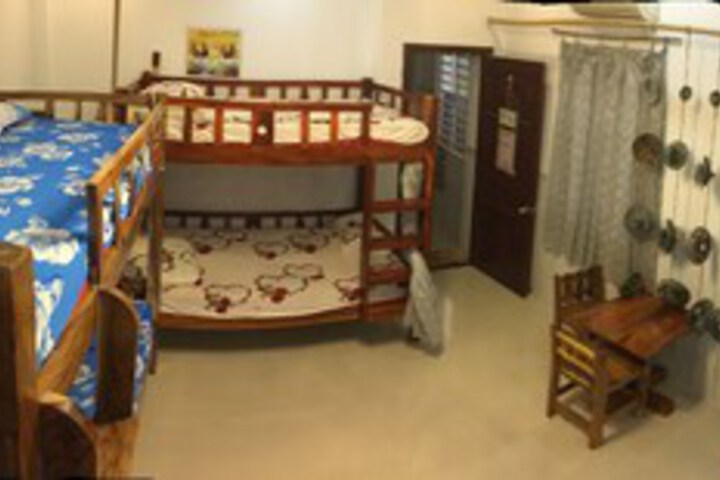 Room 19 of 44