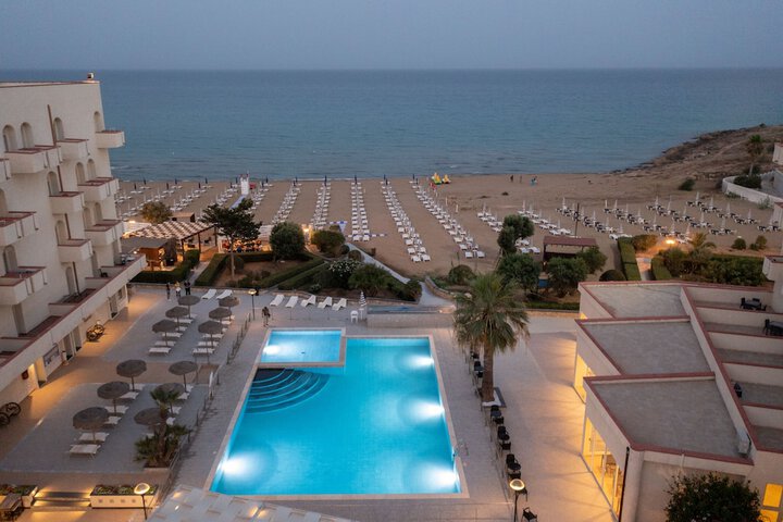 Hotel 84 of 89