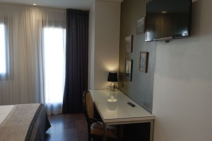 Room 86 of 193