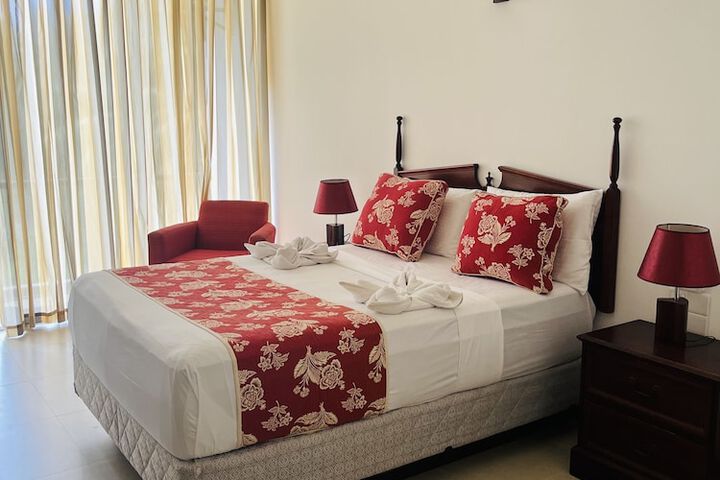 Room 40 of 170