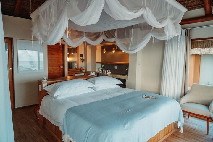 Room 6 of 35