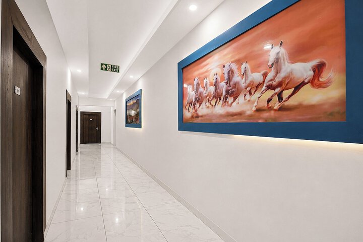 Hotel Interior 5 of 32