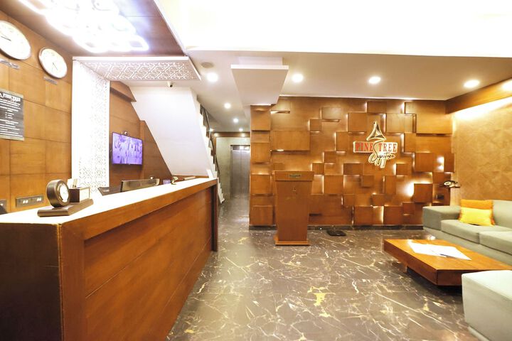 Hotel Interior 4 of 30