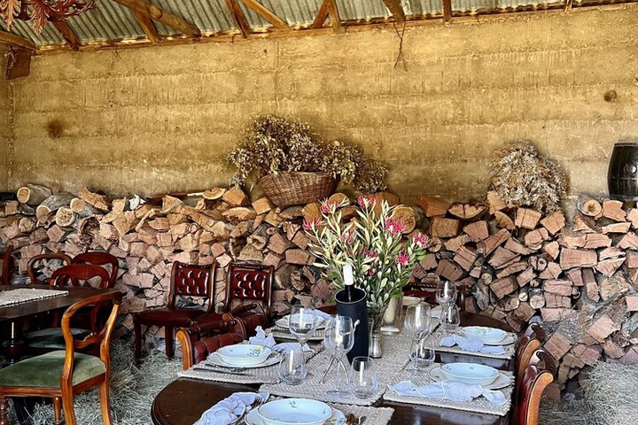 Dining 40 of 73