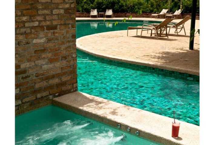 Pool 56 of 90
