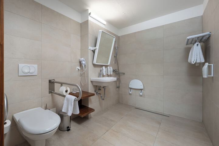 Bath Photo