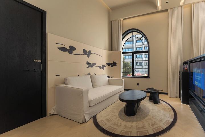 Room 47 of 134