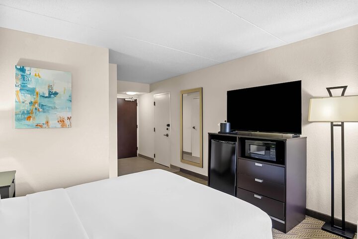 Room 18 of 47