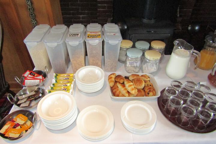 Breakfast/Coffee Service 53 of 57