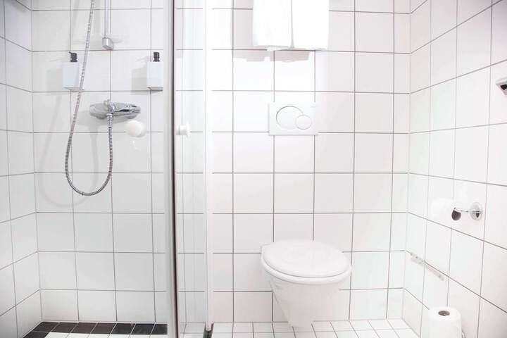 Clean Restrooms