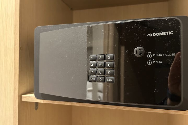Room 19 of 59