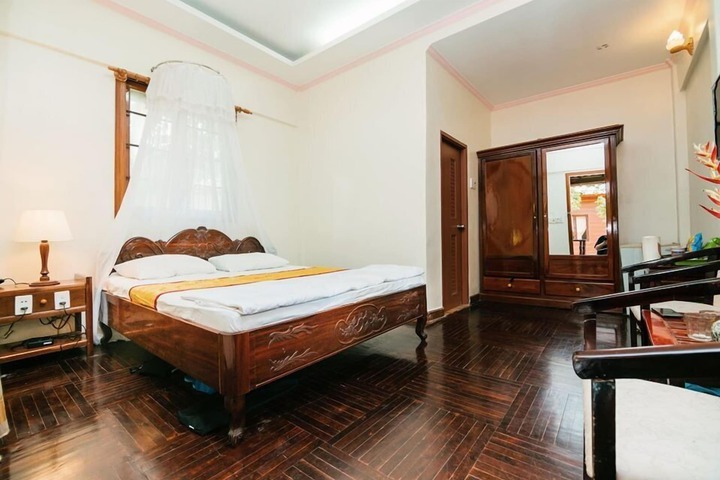Room 21 of 70
