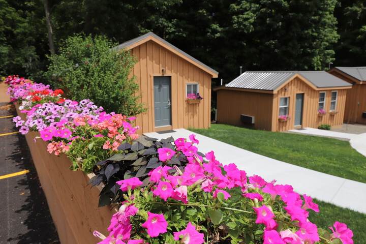 Hotel Exterior 83 of 83