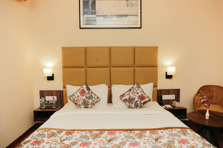 Room 20 of 33