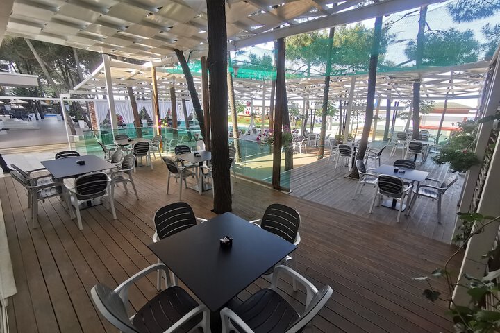 Terrace/Patio 10 of 20