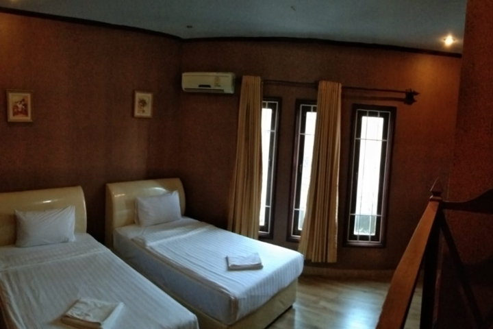 Inside Room Photo