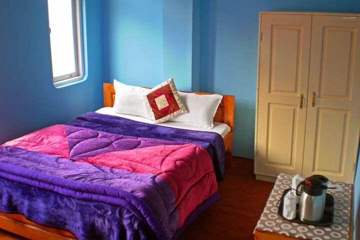 Room 13 of 14
