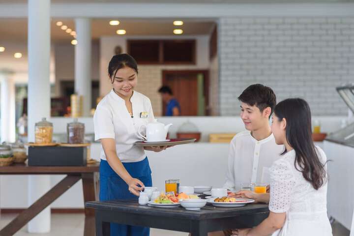 Dining 109 of 183