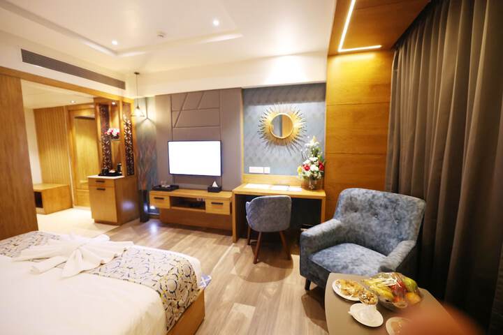Room 16 of 70