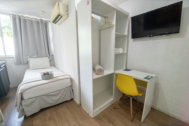 Room 19 of 95