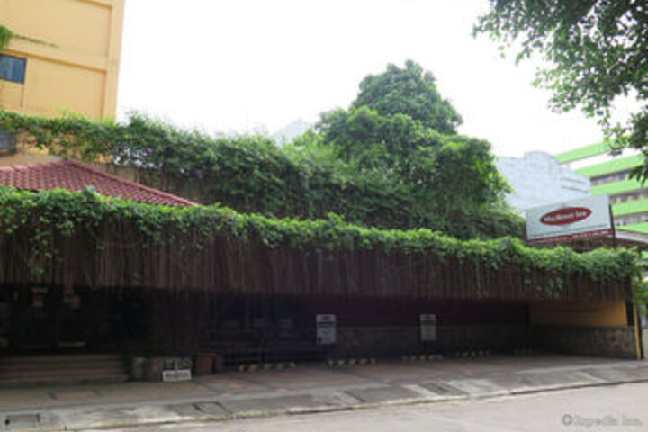 Hotel 43 of 74