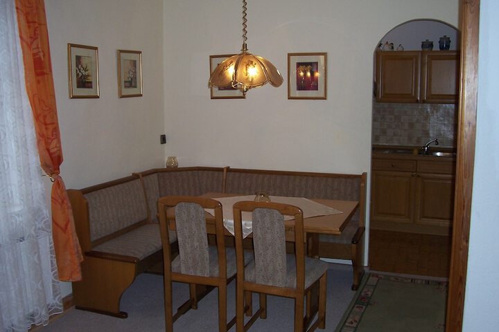 Room 17 of 51