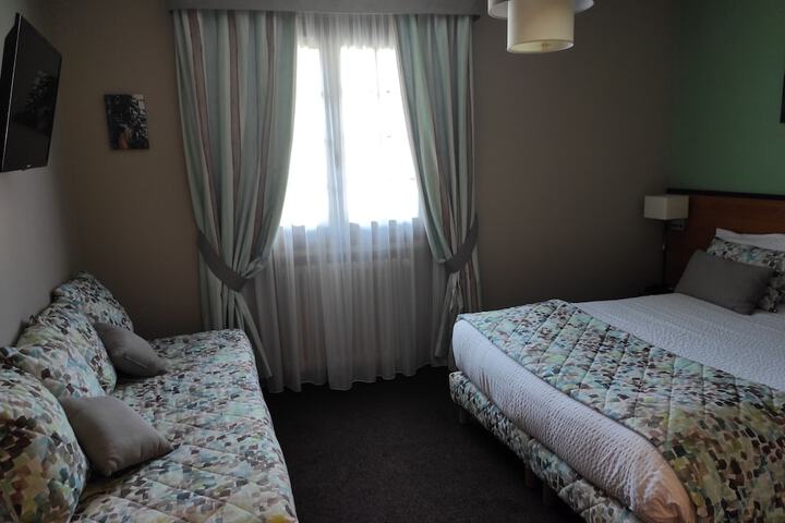 Room 7 of 20