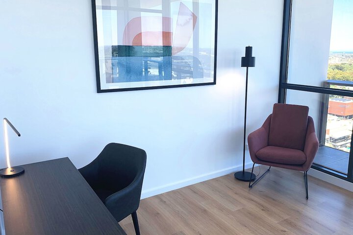 Room 5 of 79