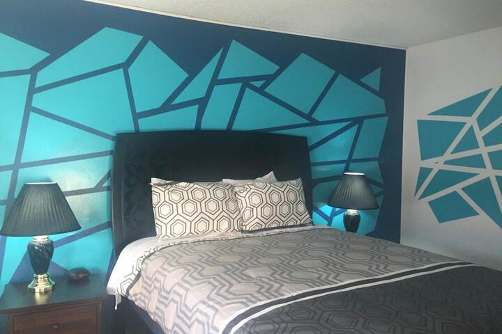 Room 32 of 57
