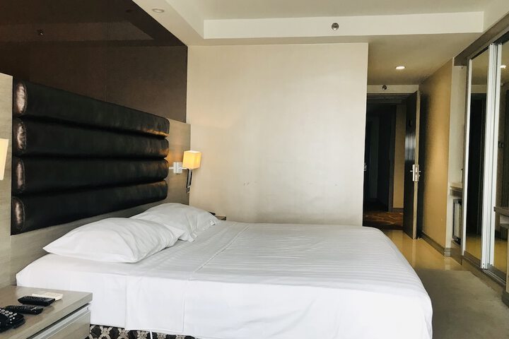 Room 28 of 139