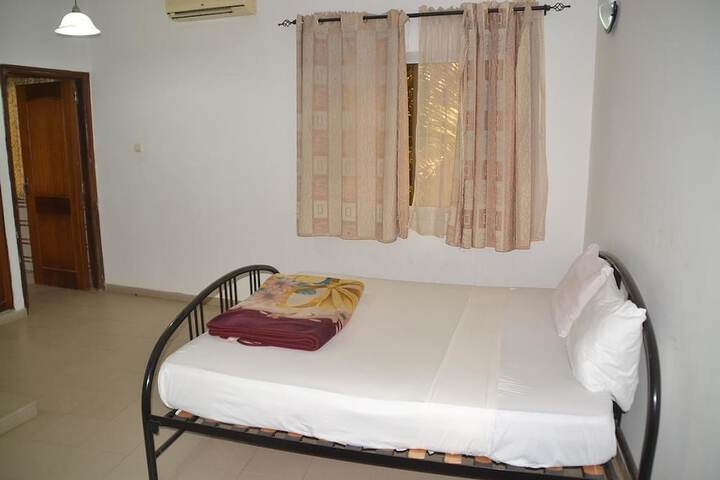 Room 32 of 109
