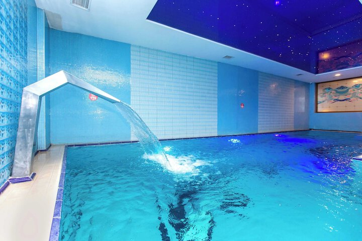 Pool 59 of 97