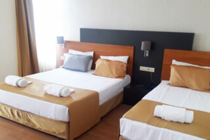 Room 26 of 29