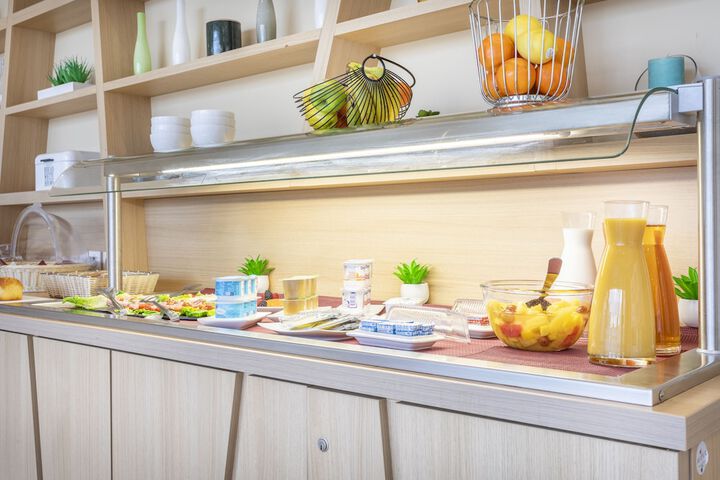 Breakfast buffet