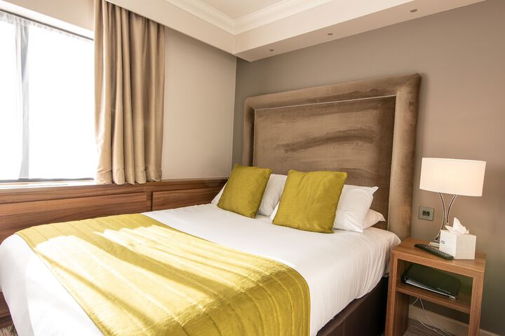 Room 32 of 129