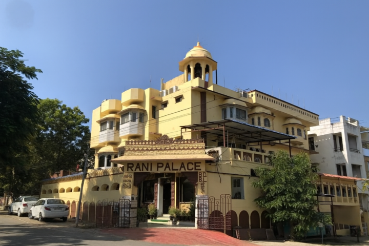 Hotel Rani Palace