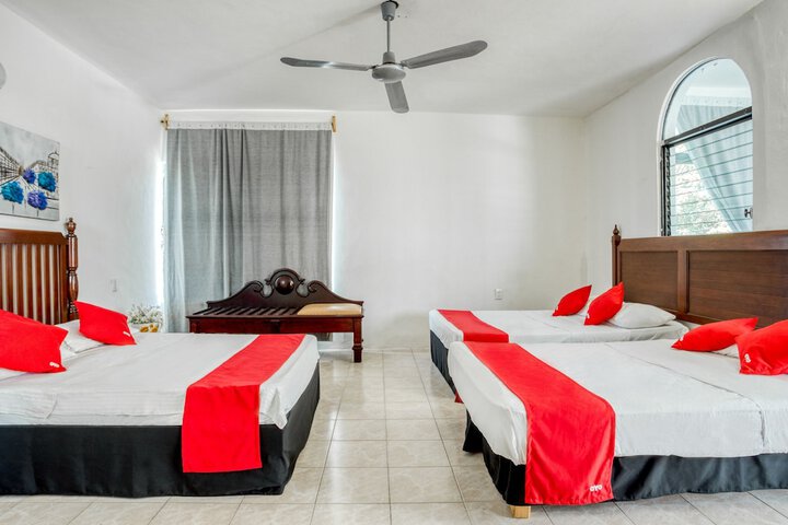 OYO Hotel Hunab