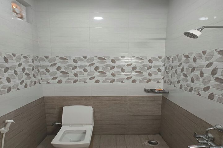 Room 33 of 41