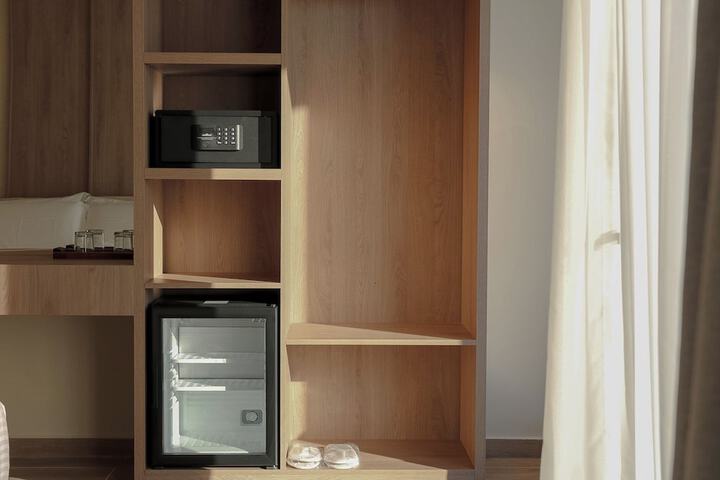 Room 48 of 165