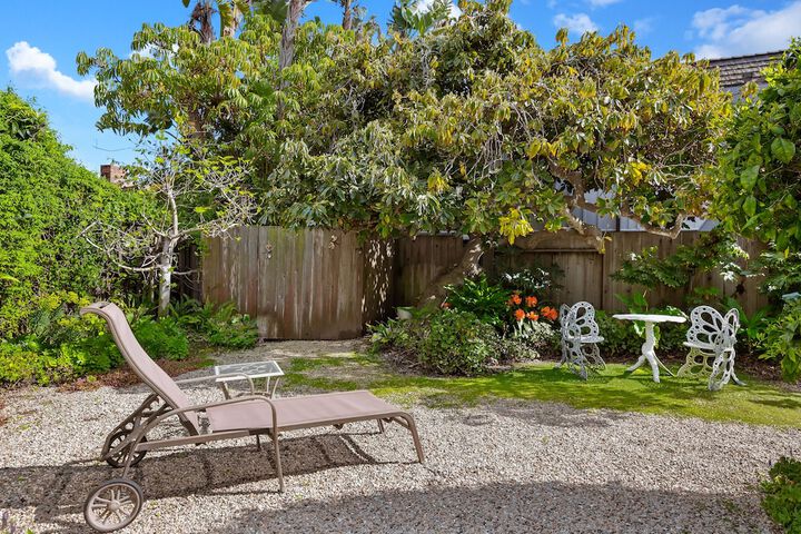 Property Grounds 20 of 35