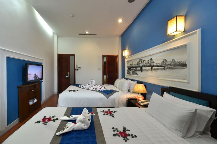 Room 26 of 84